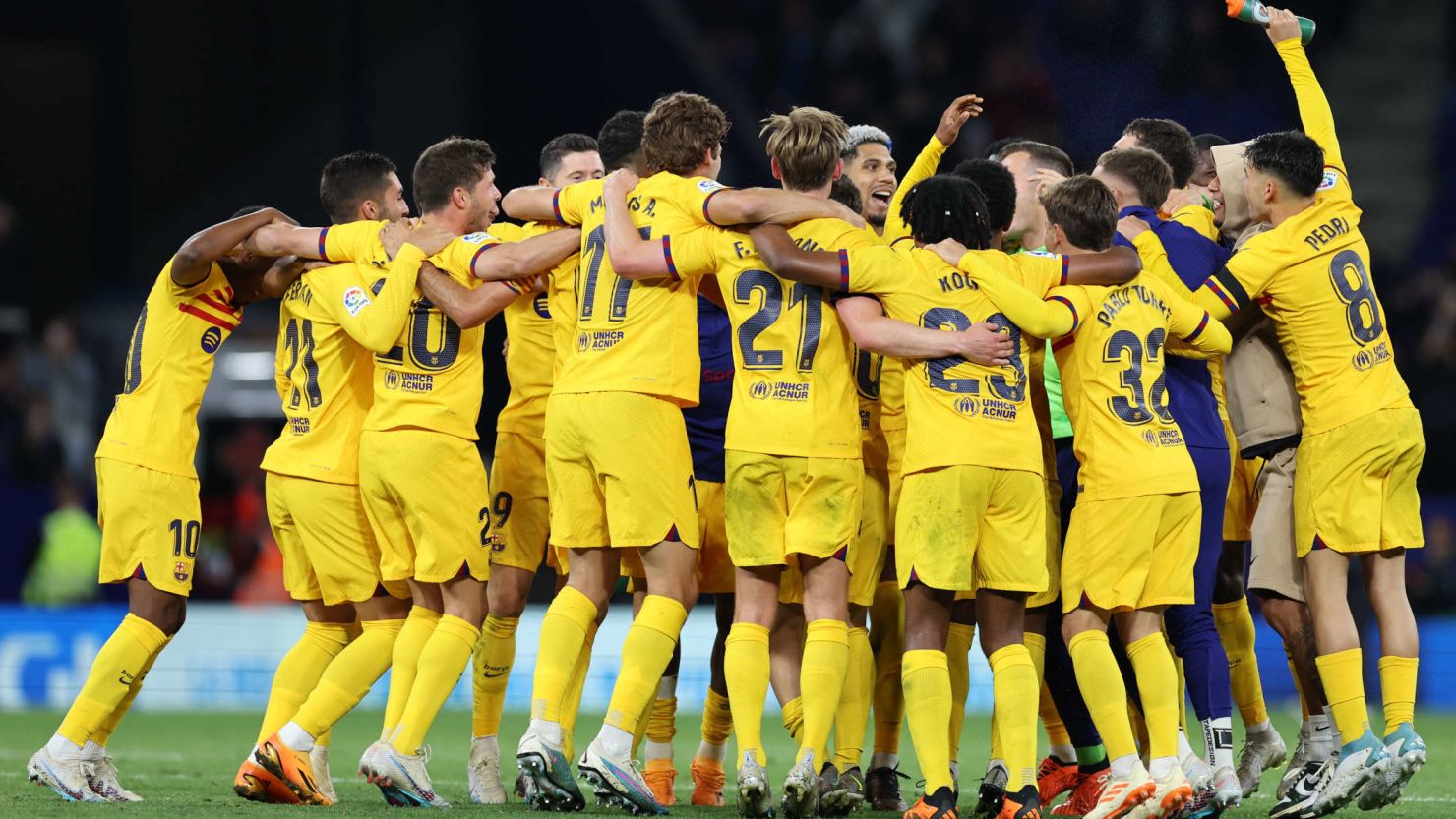 同时观察A 同时观察A